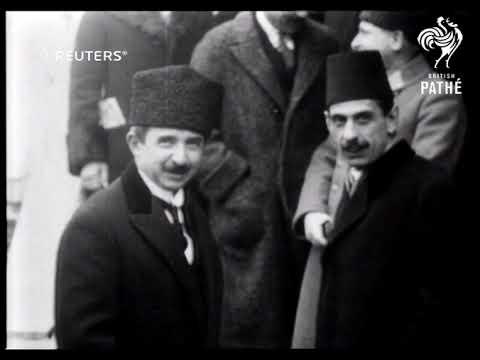 Pathé’s Animated Gazette: Arrival of Ismet Pasha at Istanbul fragman