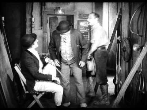 Exit Smiling fragman