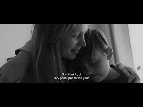 Who Am I Smiling For? fragman