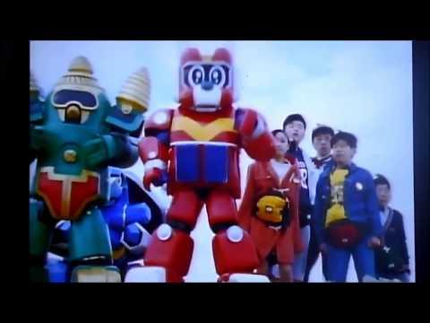 Robot Dog Detective Robotack fragman