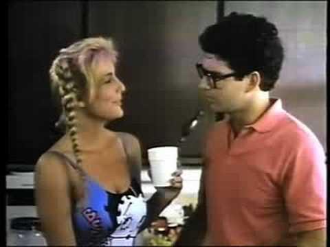 Computer Beach Party fragman