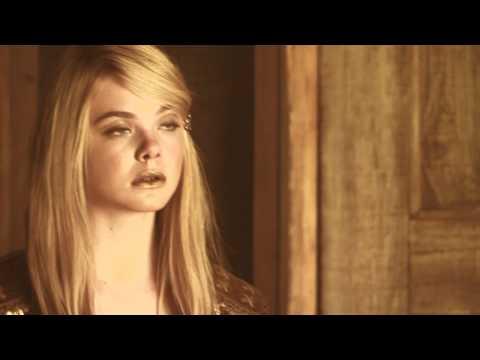 The Curve of Forgotten Things fragman