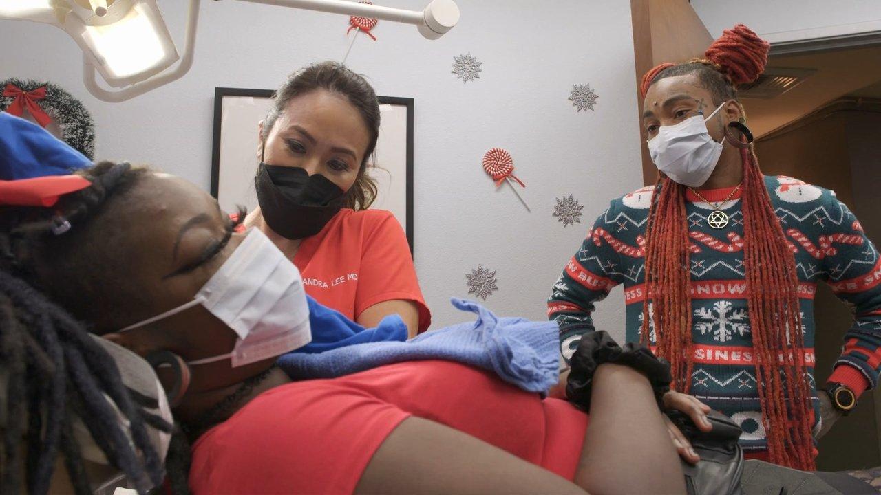 Dr. Pimple Popper: With Every Cyst-mas Card I Write backdrop