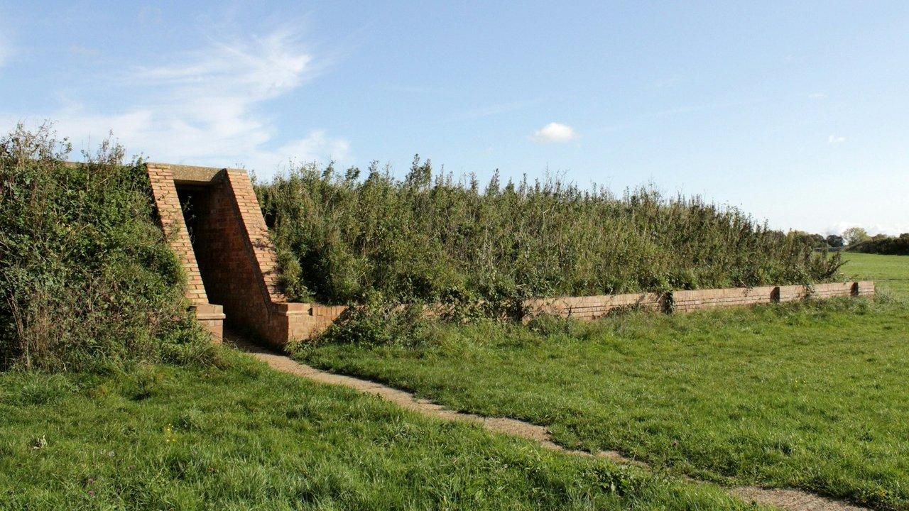The Buildings That Fought Hitler backdrop