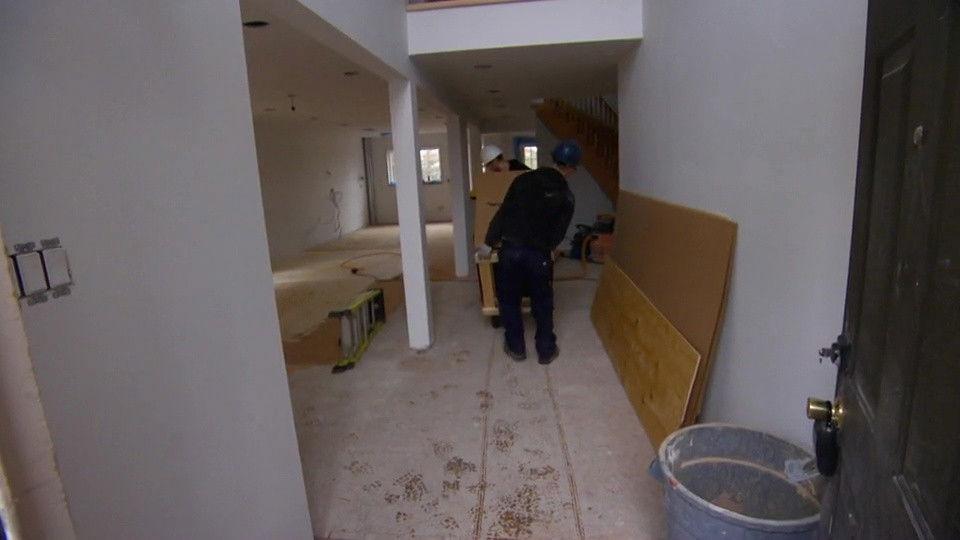 Smart Suburban Holmes