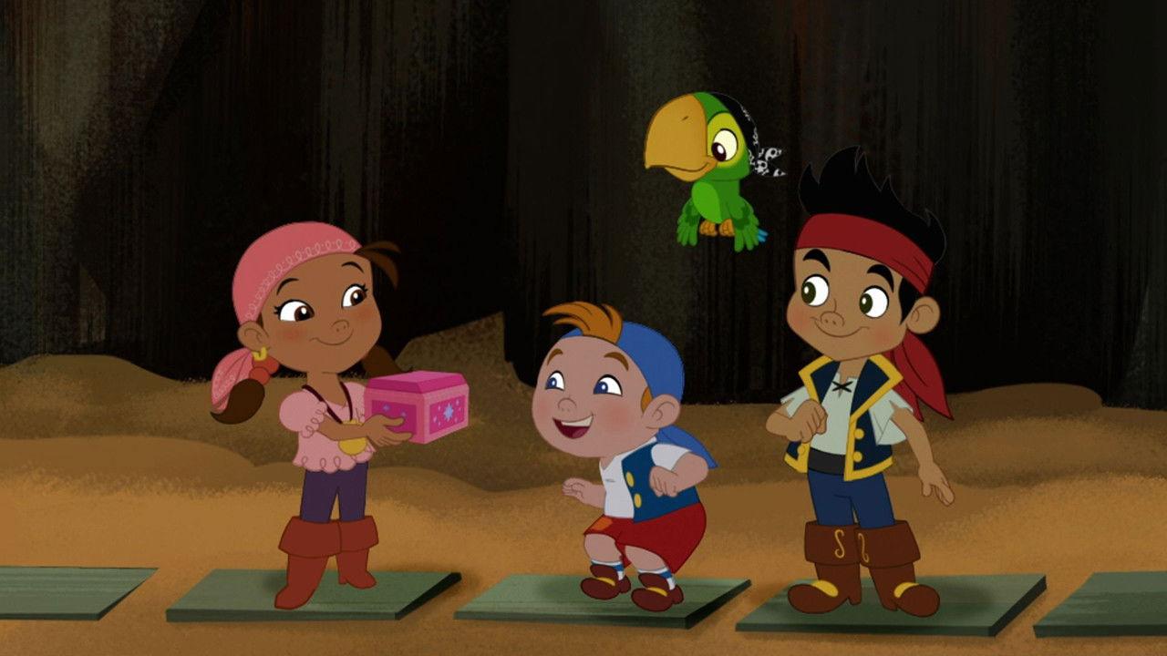 Izzy's Pirate Puzzle / The Never Land Games