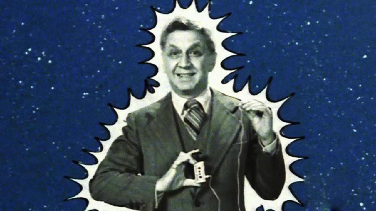 Canada Vignettes: Instant French backdrop