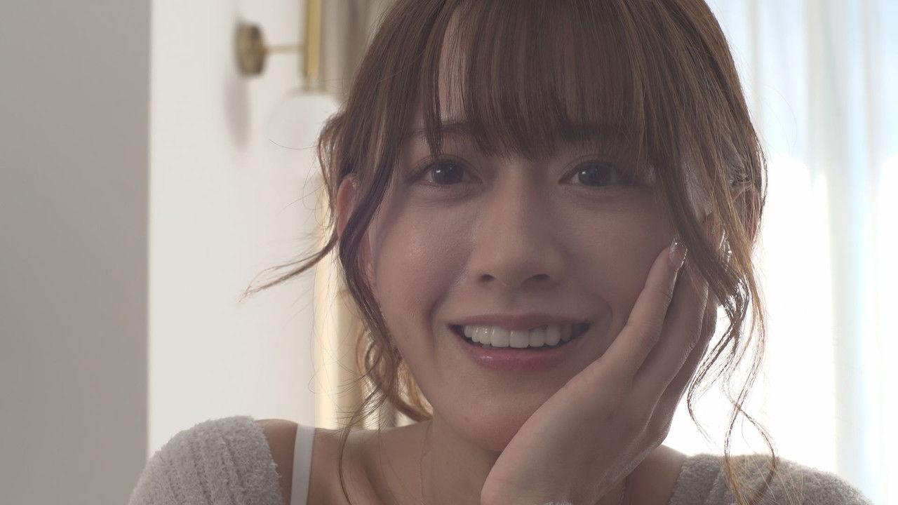 Monmon hôjin: Barikyari otoko kui backdrop