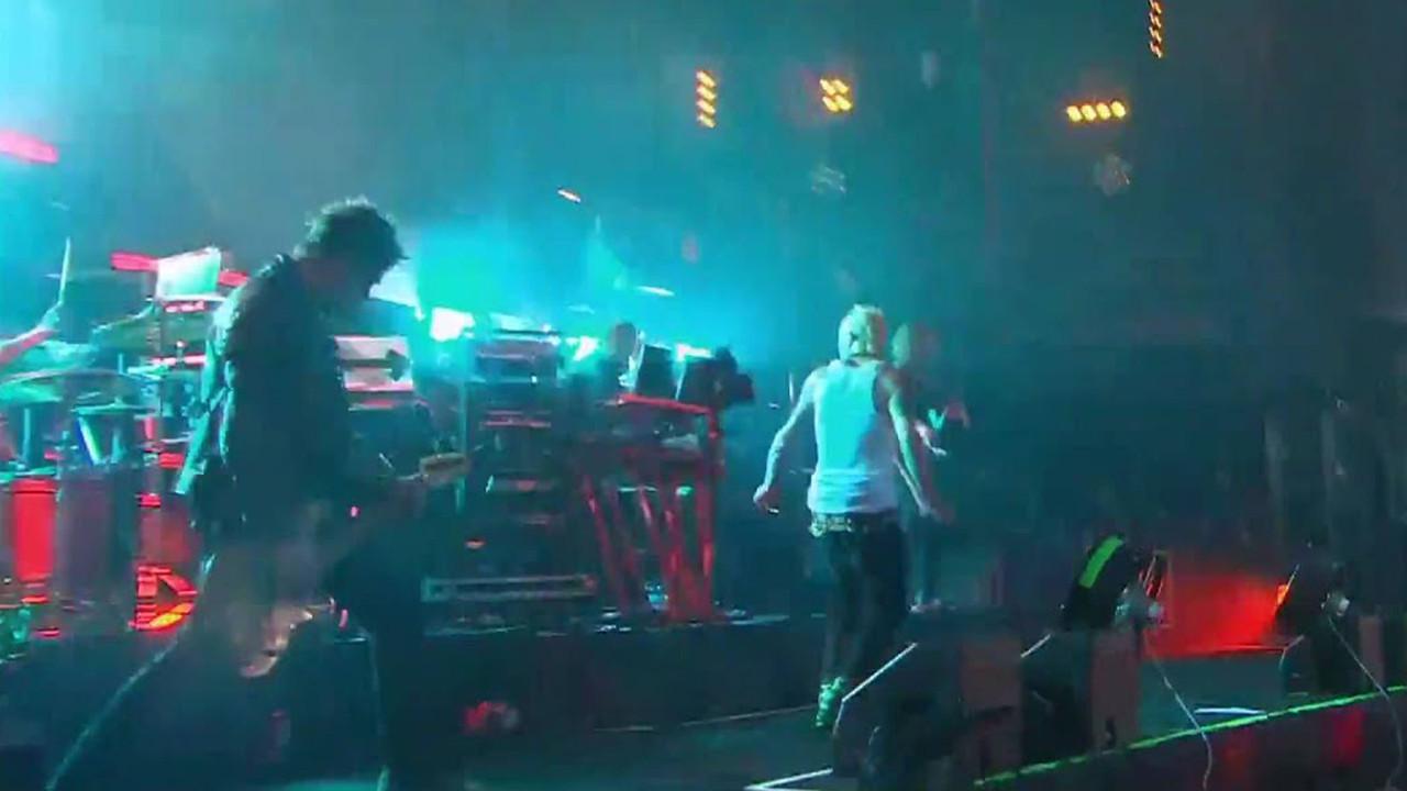 The Prodigy: Invaders Alive backdrop