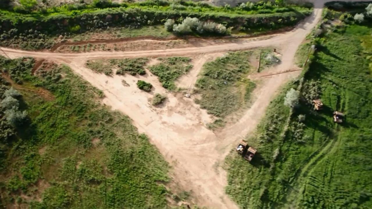 Season 5 Behind the Gates: Circling the Triangle