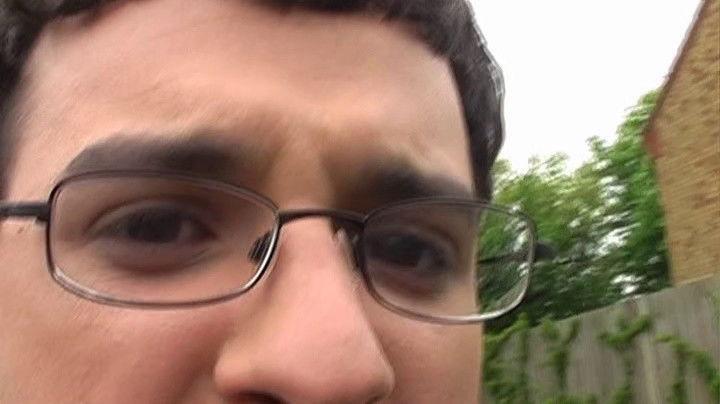 Series 3 Video Diaries: Simon Bird