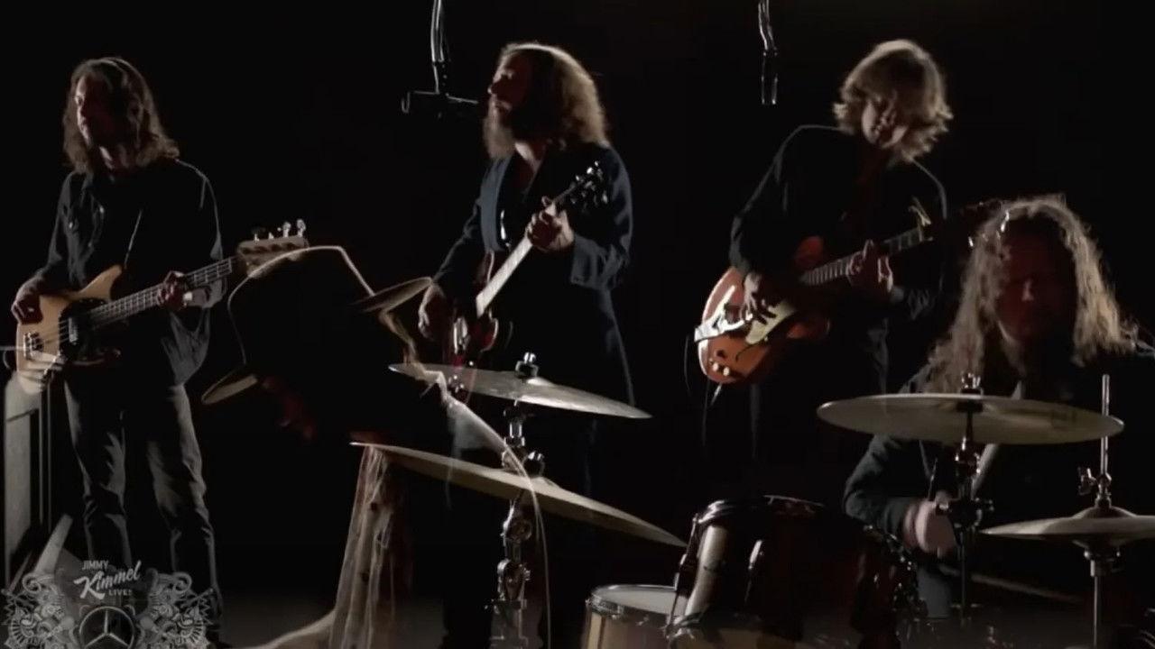 Julie Bowen/Lamorne Morris/My Morning Jacket