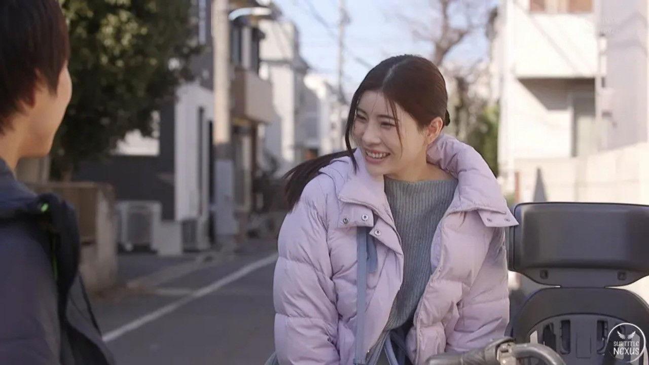 Eight Hours After Dropping Off Her Son at Daycare Until Picking Them Up... A Lustful Wife Has a Non-stop Affair with Her Eldest Son's Soccer Coach backdrop