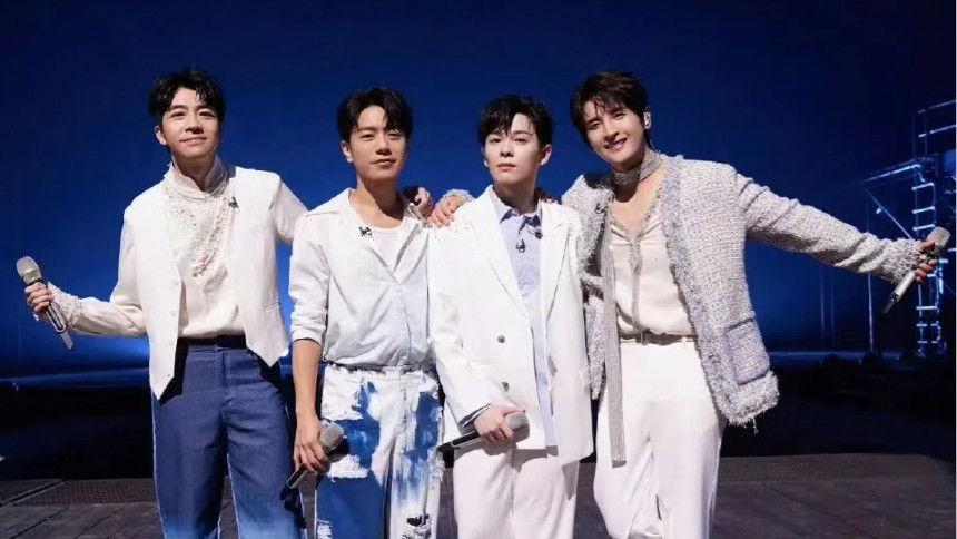 S4 · Extra Version EP8