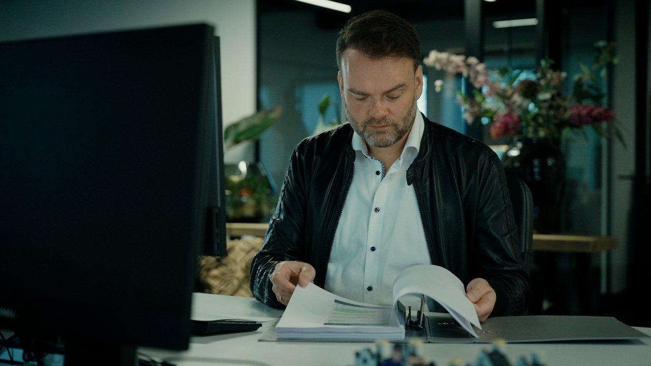 Bizarre Erfenissen backdrop