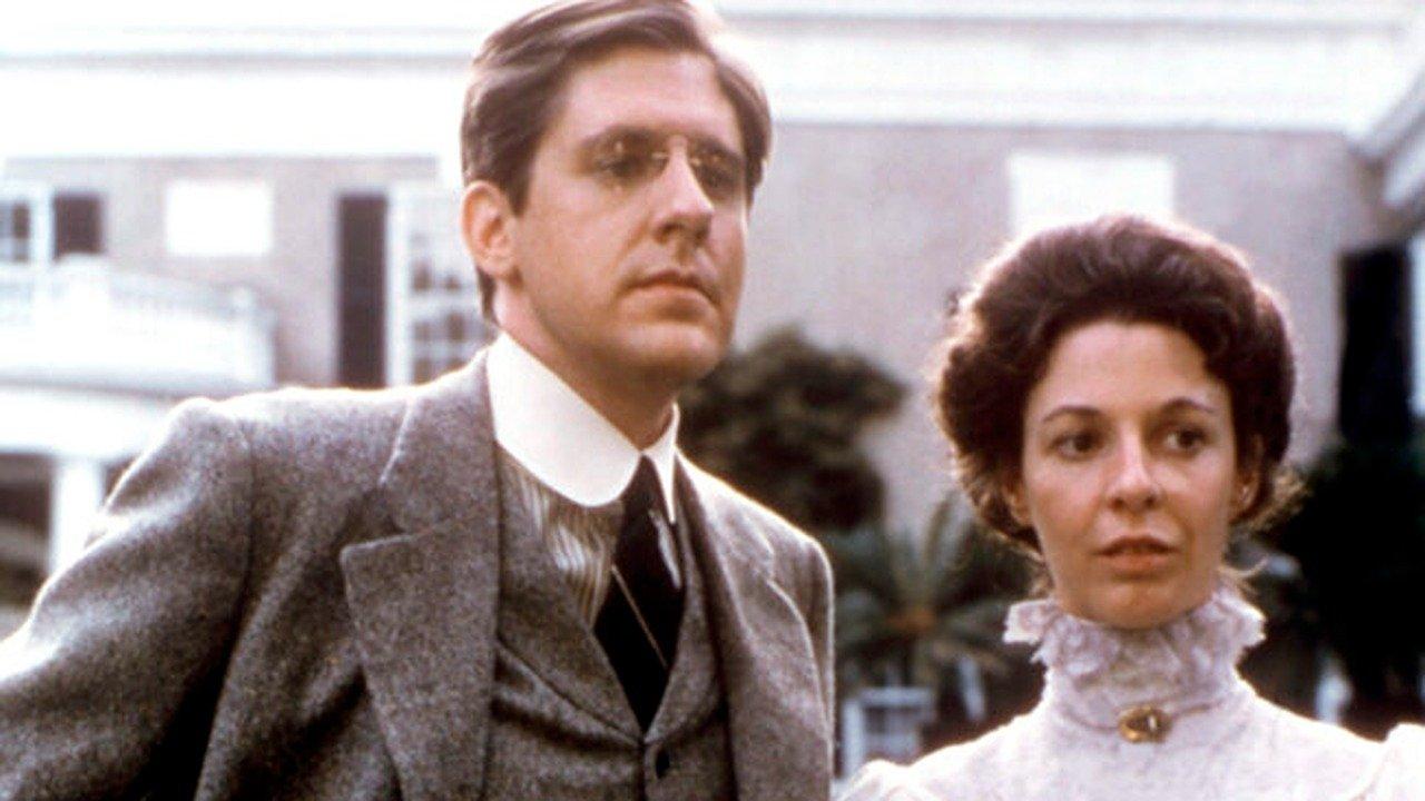 Eleanor and Franklin backdrop