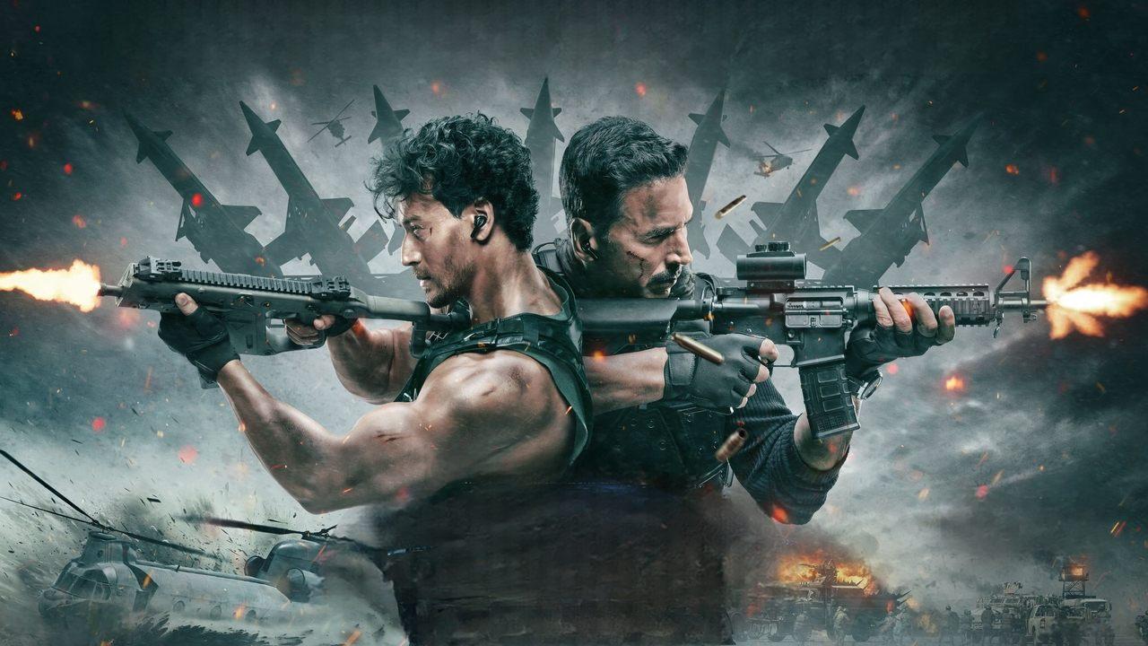 Bade Miyan Chote Miyan backdrop