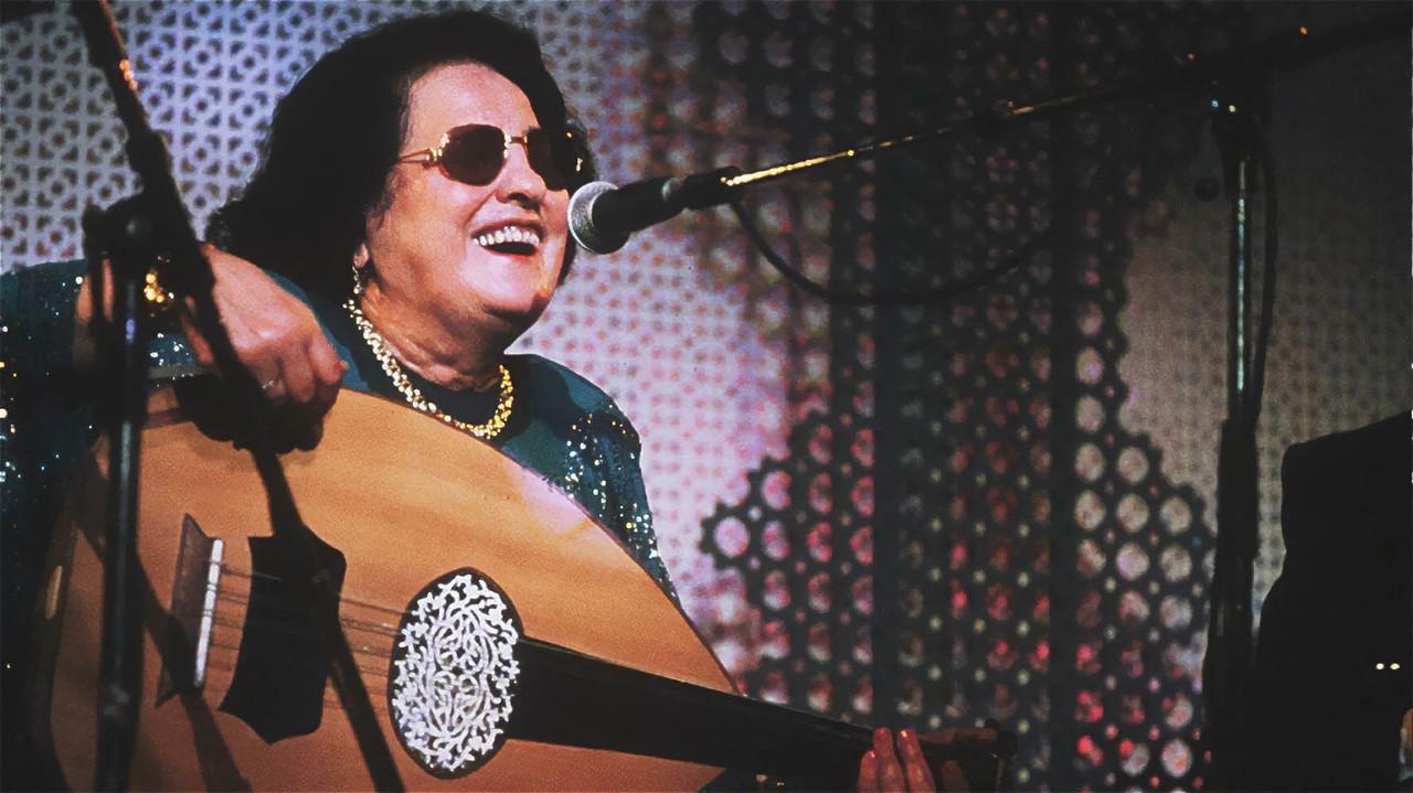 The Port of Love, Reinette l'Oranaise backdrop