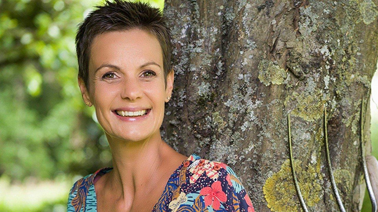 L'amour est dans le pré backdrop