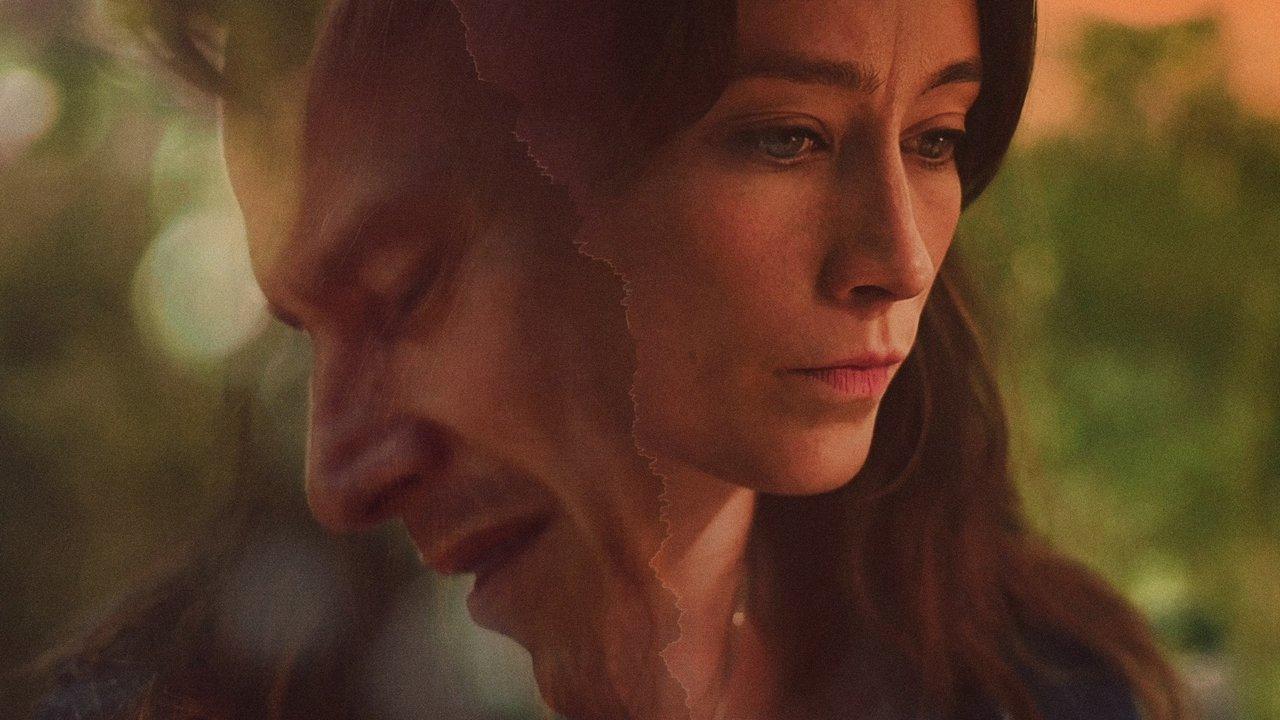 Pojken i Grannhuset backdrop