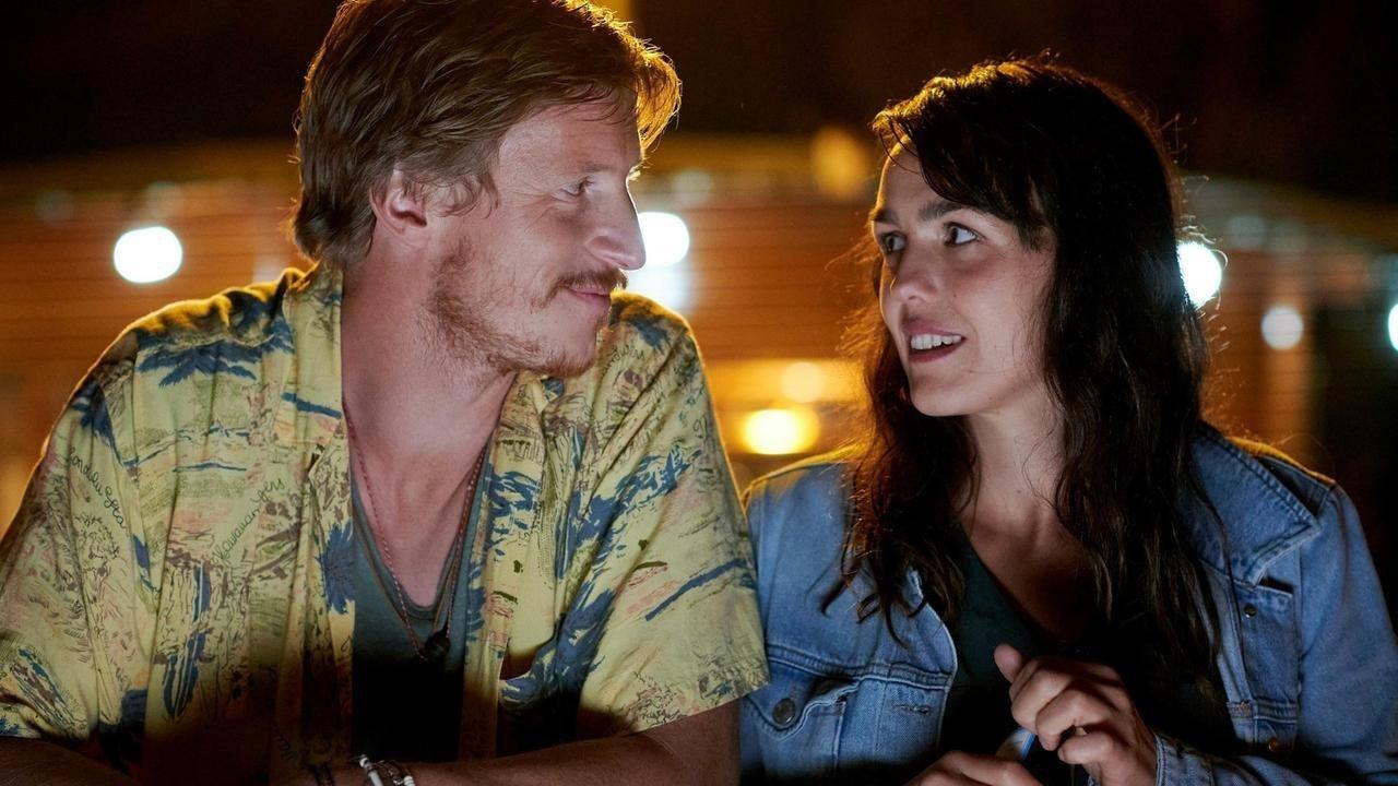 Eine Liebe später backdrop