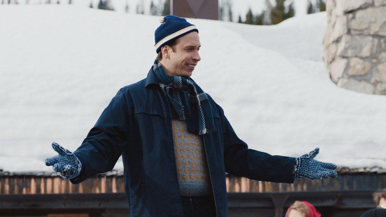 Fools in the Mountains backdrop