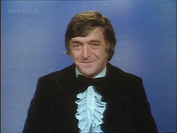 Parkinson Takes a Christmas Look at Morecambe & Wise (1974)