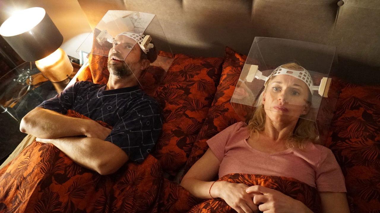 Láska v čase korony backdrop