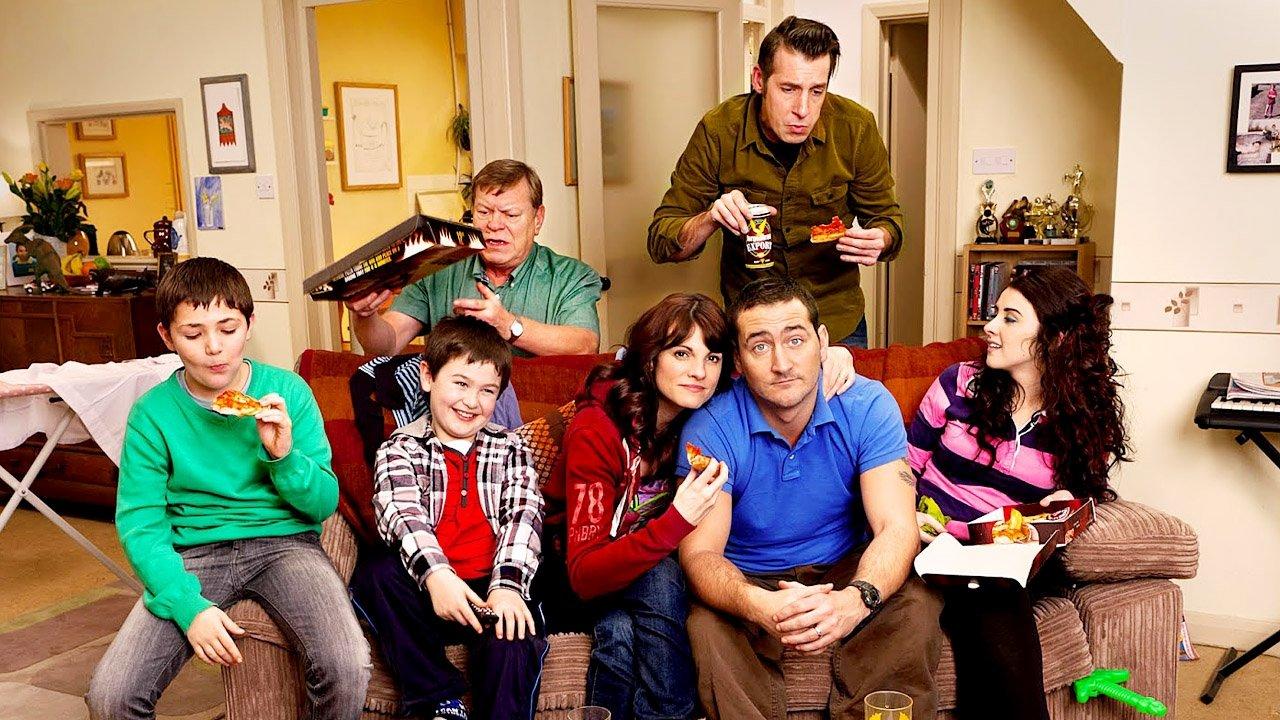 In with the Flynns backdrop