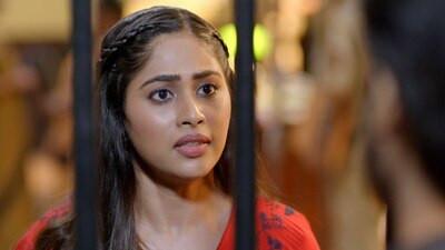 Rashi Confronts Chirag