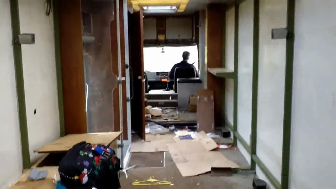 The Escargot - RV/Camper Car Transporter Conversion - Part 1