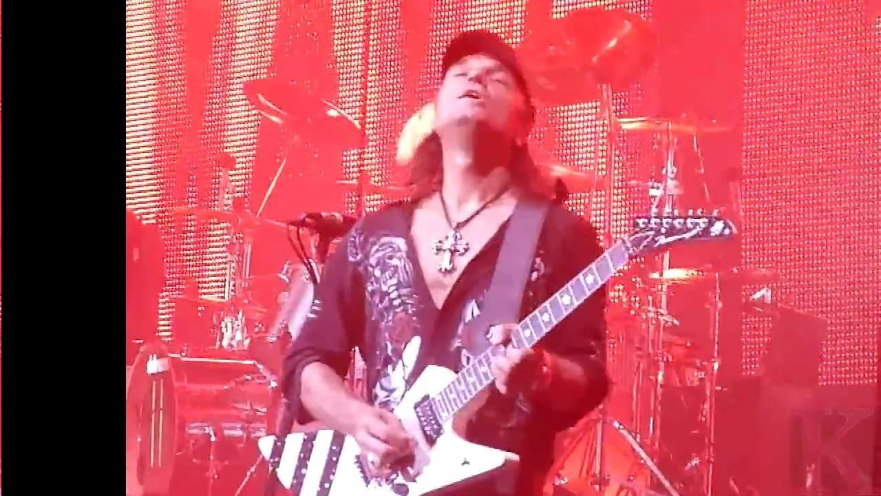 Scorpions: Live in 3D - Get Your Sting & Blackout backdrop