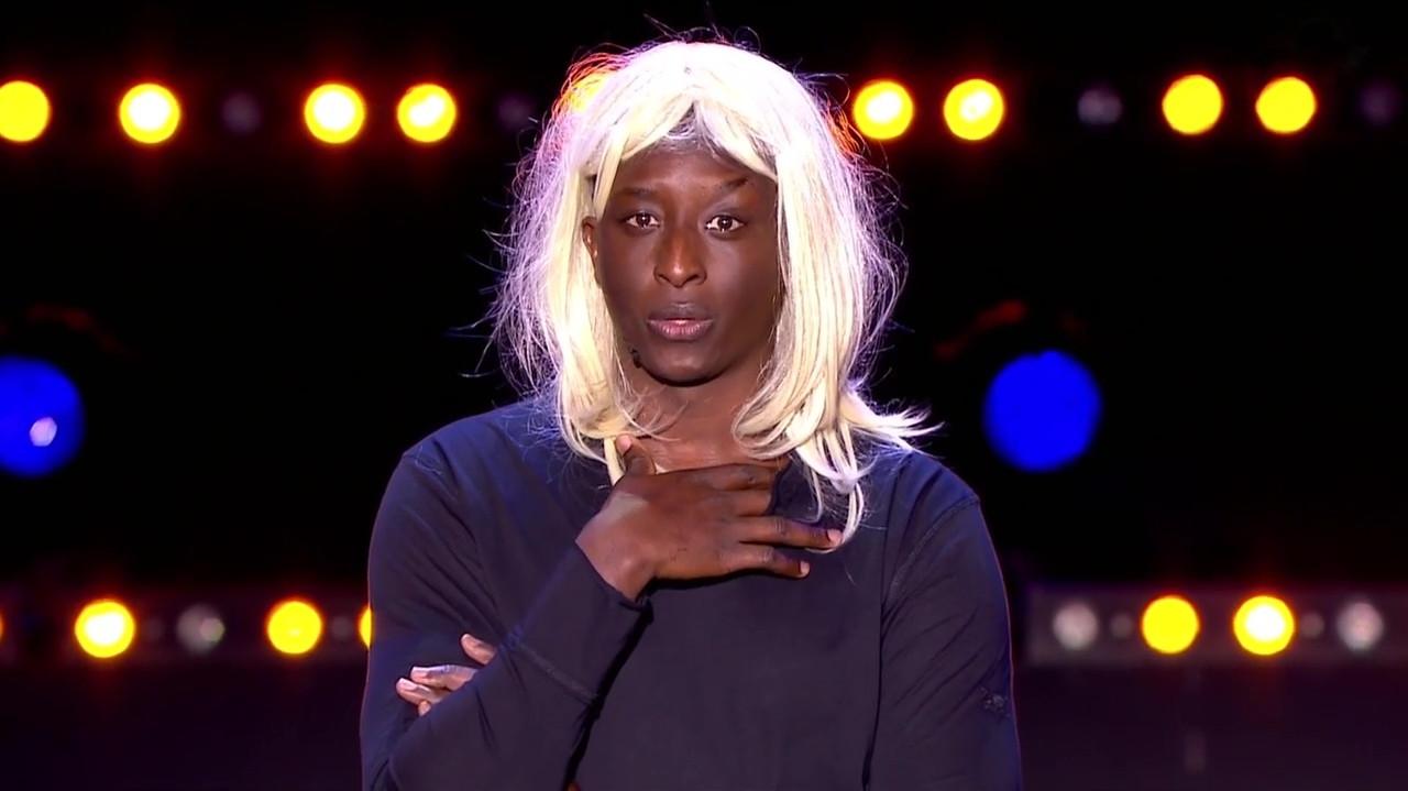 Ahmed Sylla - Avec un grand A backdrop