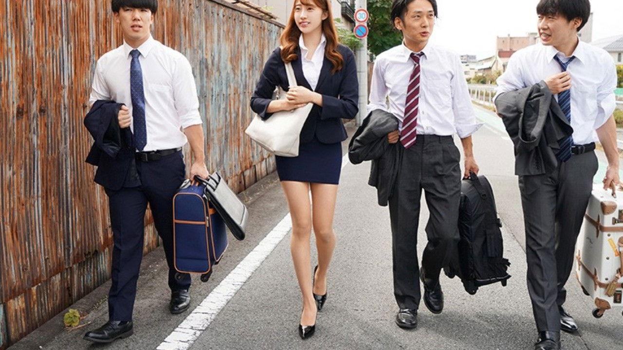 I Had To Share A Room With The Boss I Have A Crush On… And Secretly Pumped Her Full Of My Cum Ichika Hoshimiya backdrop