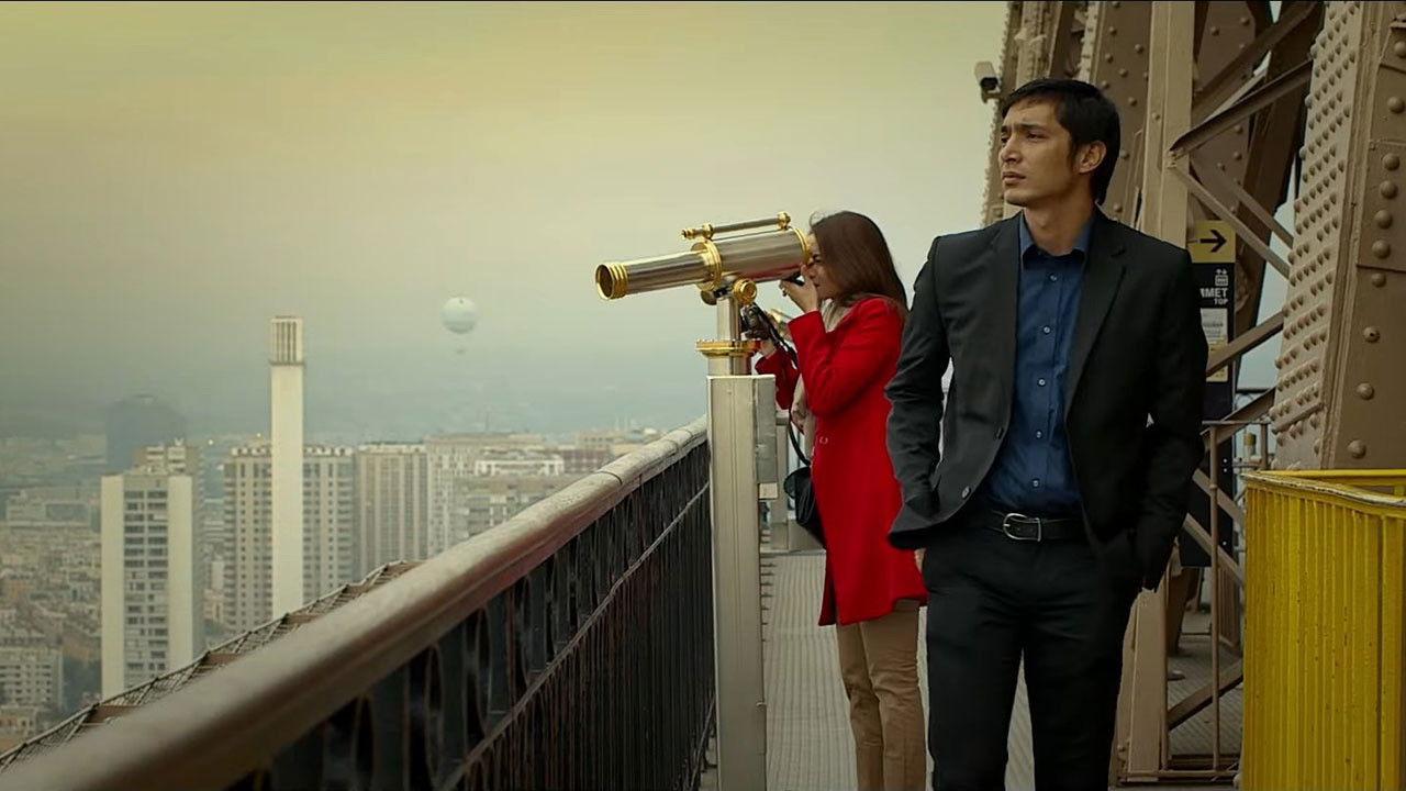 99 Cahaya Di Langit Eropa Trilogy backdrop