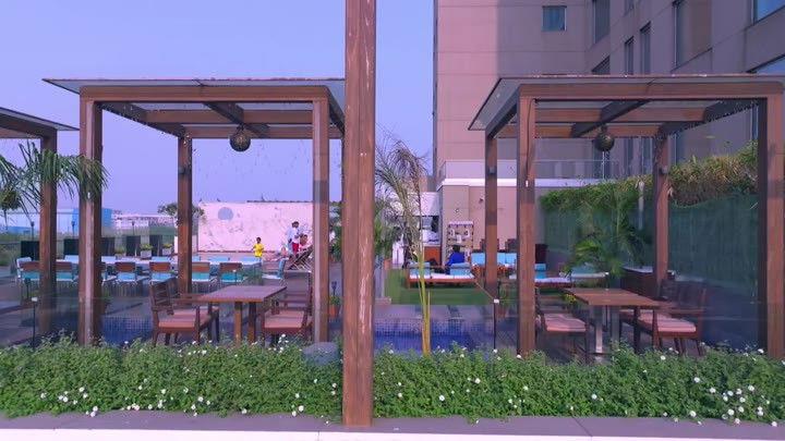 Tara confronts Ronak