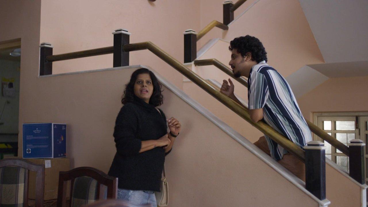 Shantit Kranti backdrop