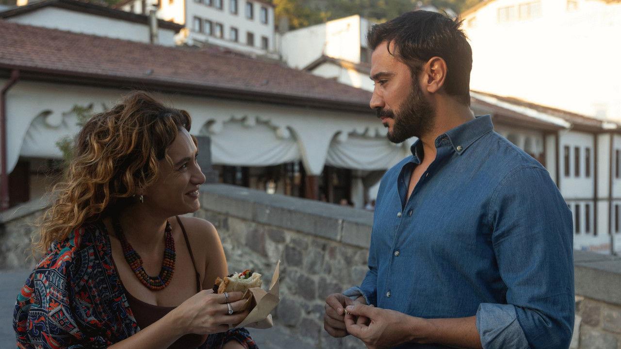 Aşk ve Yemek backdrop