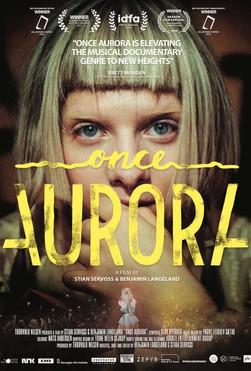 Once Aurora film afişi