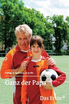 Ganz der Papa film afişi