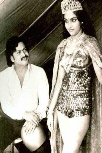 Valarthumrugangal film afişi