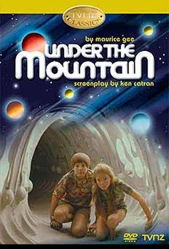 Under the Mountain dizi afişi