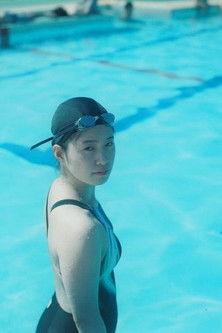 遠くの水 film afişi