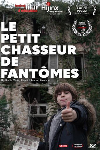 Autisme : le petit chasseur de fantômes film afişi
