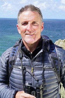 Iolo's Anglesey dizi afişi