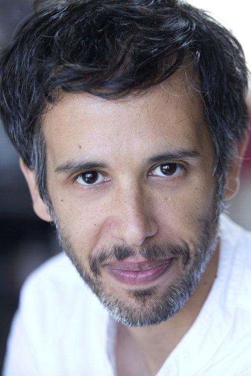 Ali Esmili fotoğrafı