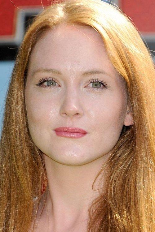 Olivia Hallinan fotoğrafı
