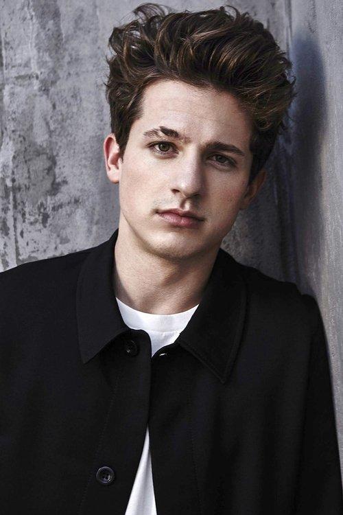 Charlie Puth fotoğrafı