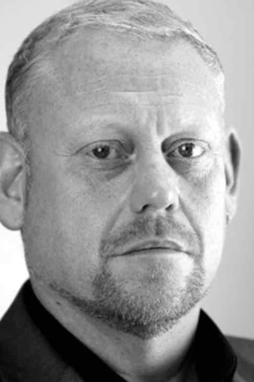 Tony Fadil fotoğrafı