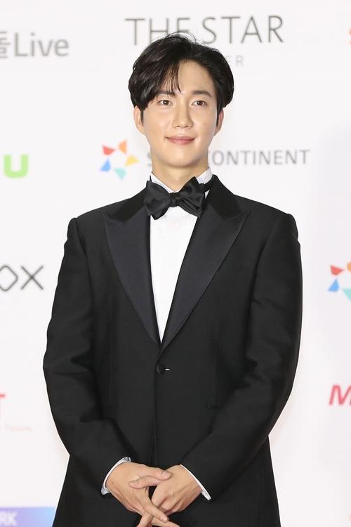 Park Geon-il fotoğrafı